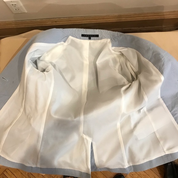 Theory blue white pinstripe seersucker jacket - Picture 8 of 8